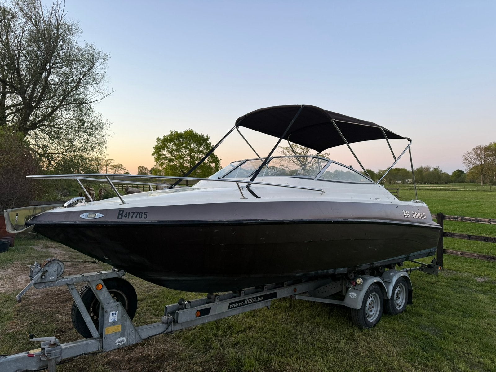 Speedboot Glastron GS209 met kajuit en RIBA trailer boot, Ophalen, Gebruikt
