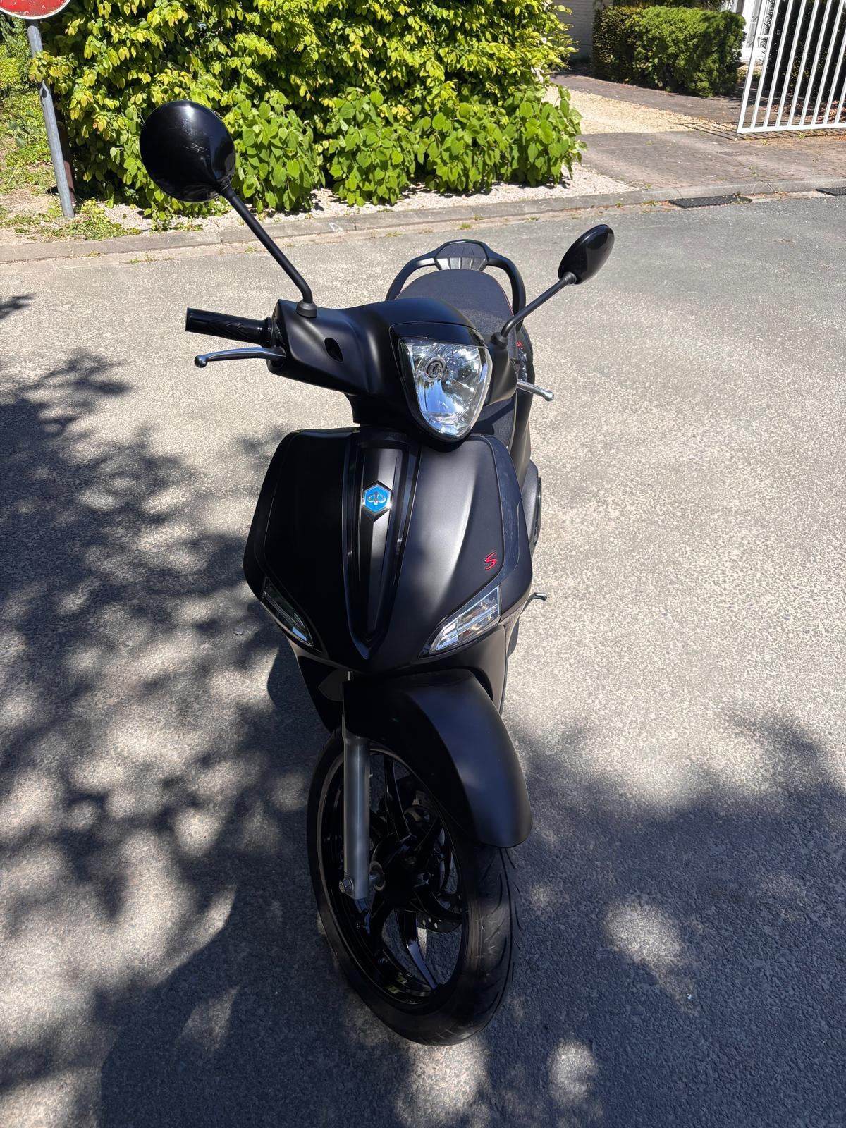Piaggio Liberty 50 (2021) te koop, Vélos & Vélomoteurs, Scooters | Piaggio, Enlèvement, Comme neuf
