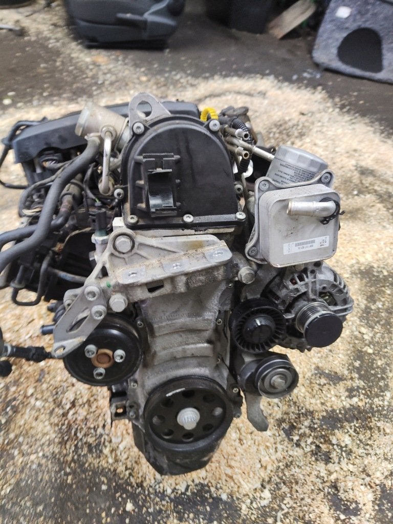 Moteur CBZB Complet FABIA CADDY LEON ALTEA A3 IBIZA JETTA, Envoi, Utilisé, Daihatsu