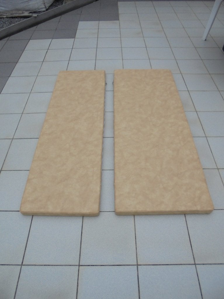 2 Prachtige kwaliteit kussens voor bank, Huis en Inrichting, Woonaccessoires | Kussens, Ophalen, Overige merken, Beige, Nieuw