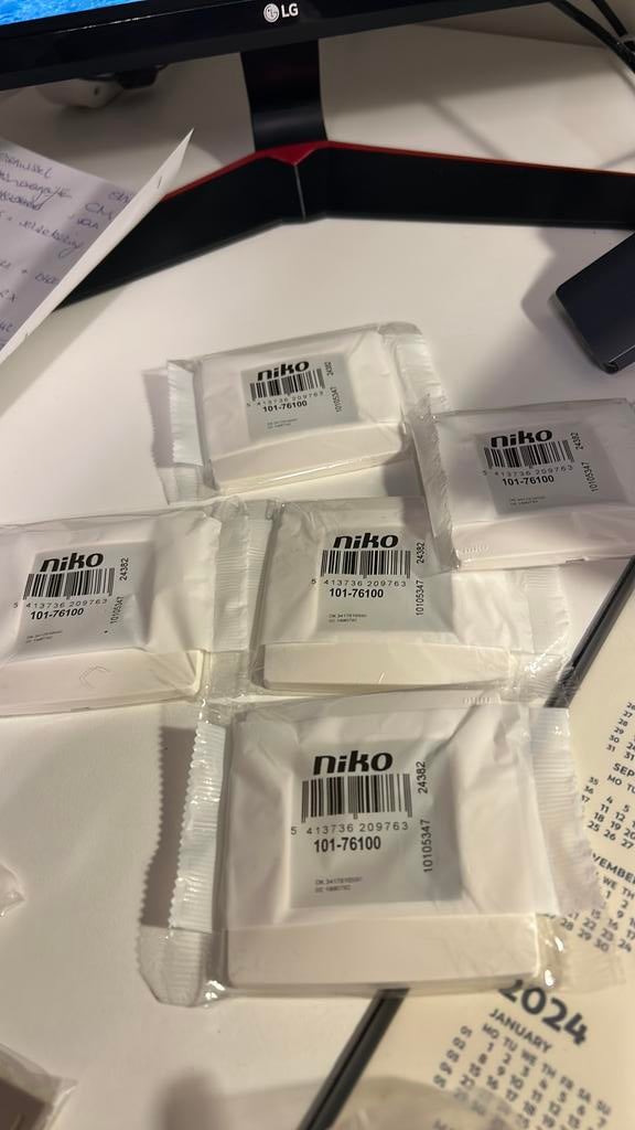 Niko dekplaatjes wit, Enlèvement ou Envoi, Neuf