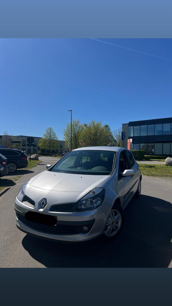 Clio 3 1.4 164 000km, Achat, 5 places, Particulier, Euro 4