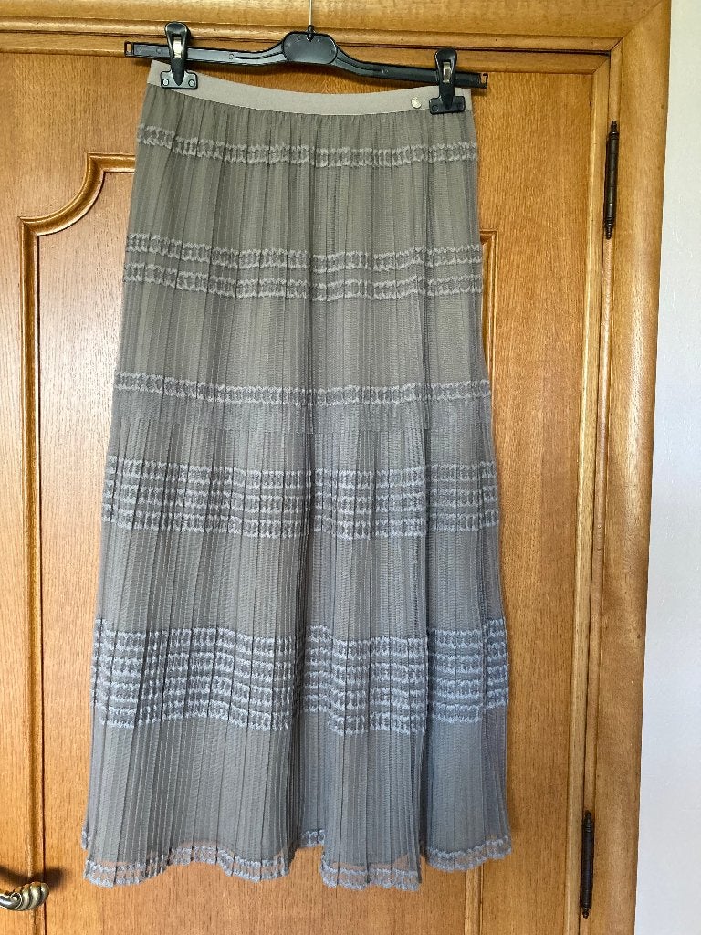 Licht kakikleurige lange rok, Terre Bleue, 38, L= 89 cm, Vêtements | Femmes, Jupes, Taille 38/40 (M), Enlèvement ou Envoi, Terre Bleue