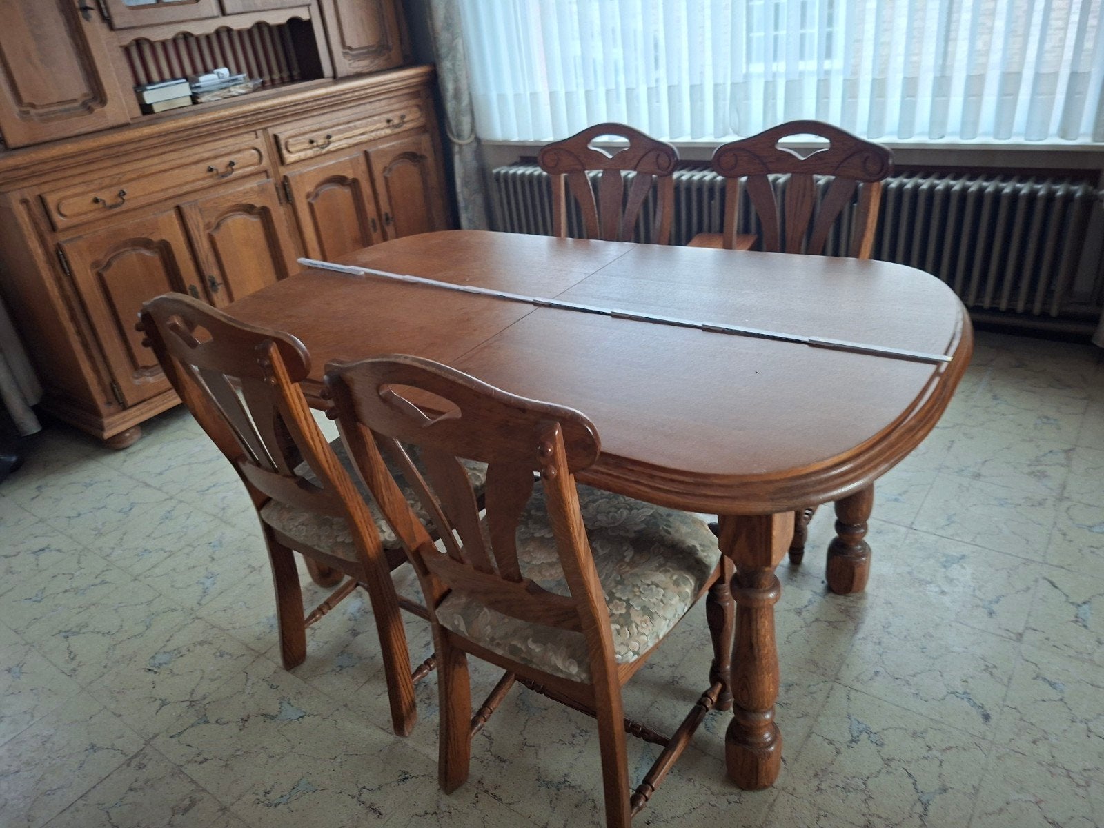 Uitklapbare tafel met 2 antieke kasten, Antiek en Kunst, Ophalen