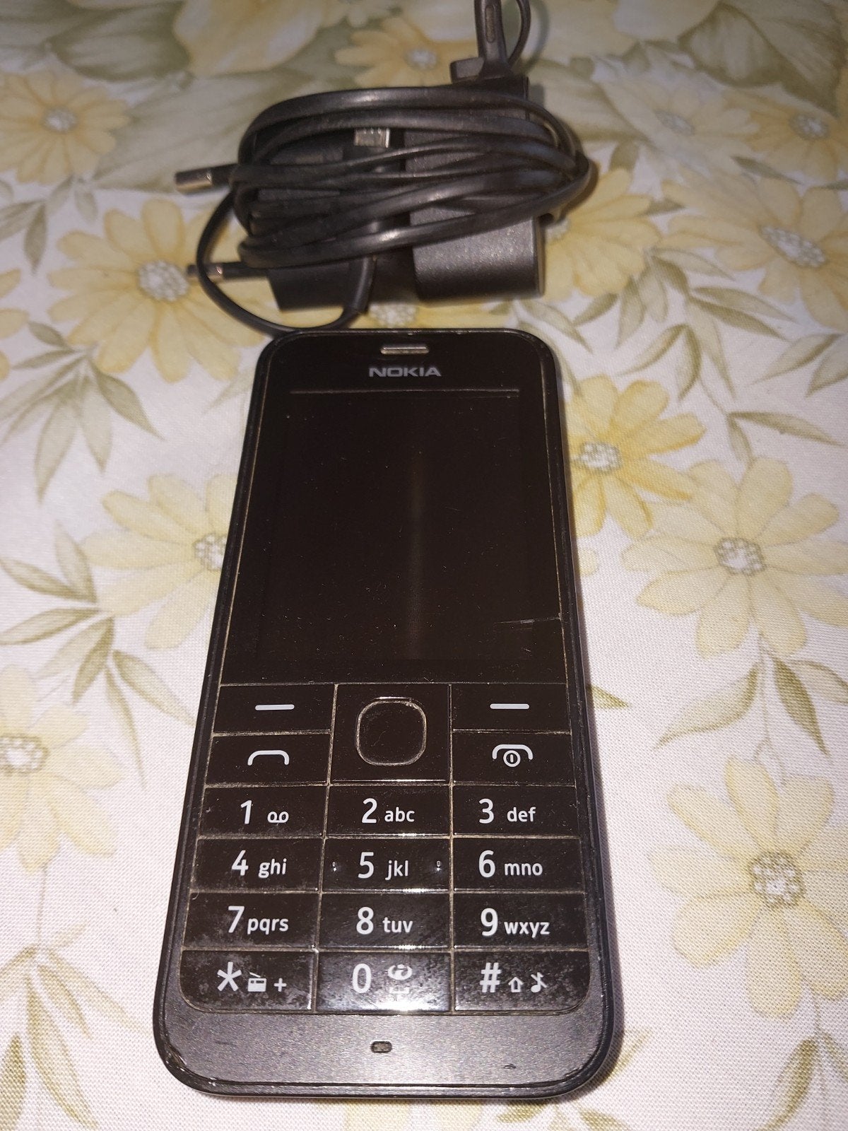 NOKIA 220, Fysiek toetsenbord, Ophalen of Verzenden, Zo goed als nieuw, Klassiek of Candybar