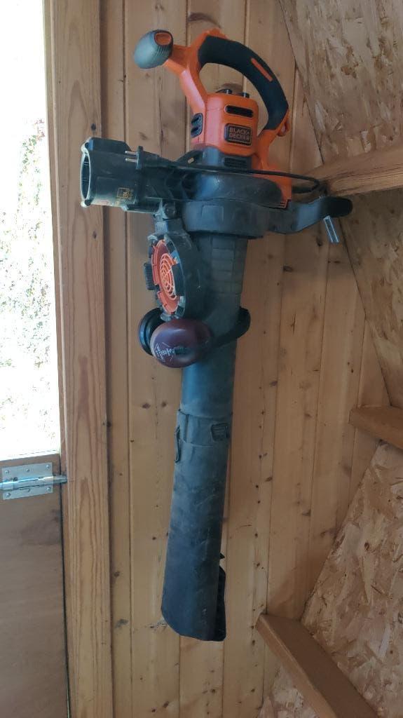 Bladzuiger, Tuin en Terras, Ophalen, Gebruikt, Handgedragen, Black & Decker