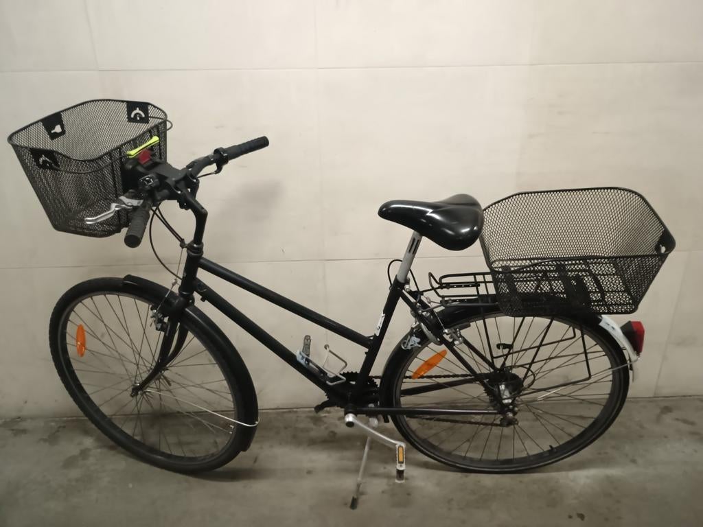 Fiets met twee maanden Batavus, Ophalen, Gebruikt, Batavus, Minder dan 10 versnellingen