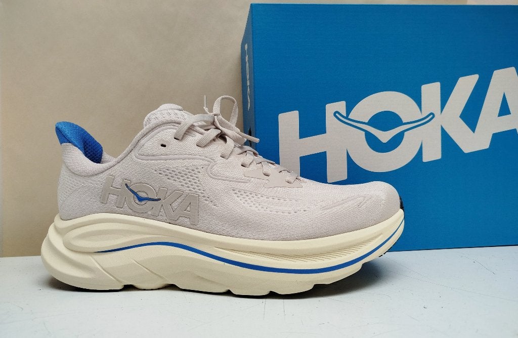Hoka running Clifton 10. Maat: 42 2/3 (US9), Neuf, Autres marques, Course à pied, Enlèvement ou Envoi
