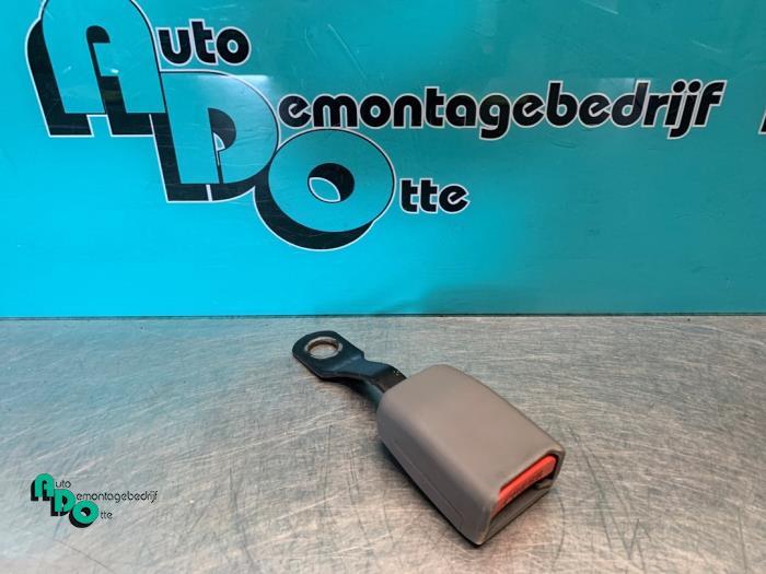 Insertion ceinture de sécurité avant droite d'un Chevrolet, -, 3 mois de garantie, Utilisé, -