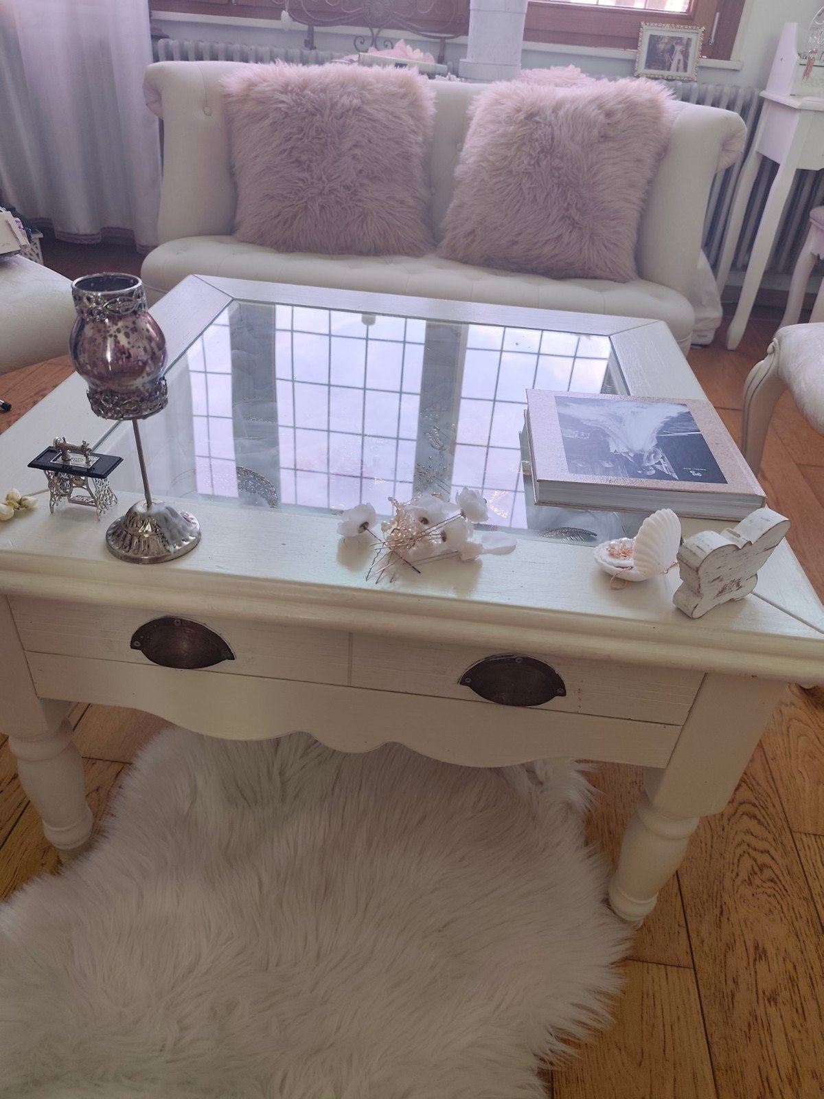 belle table basse, Enlèvement