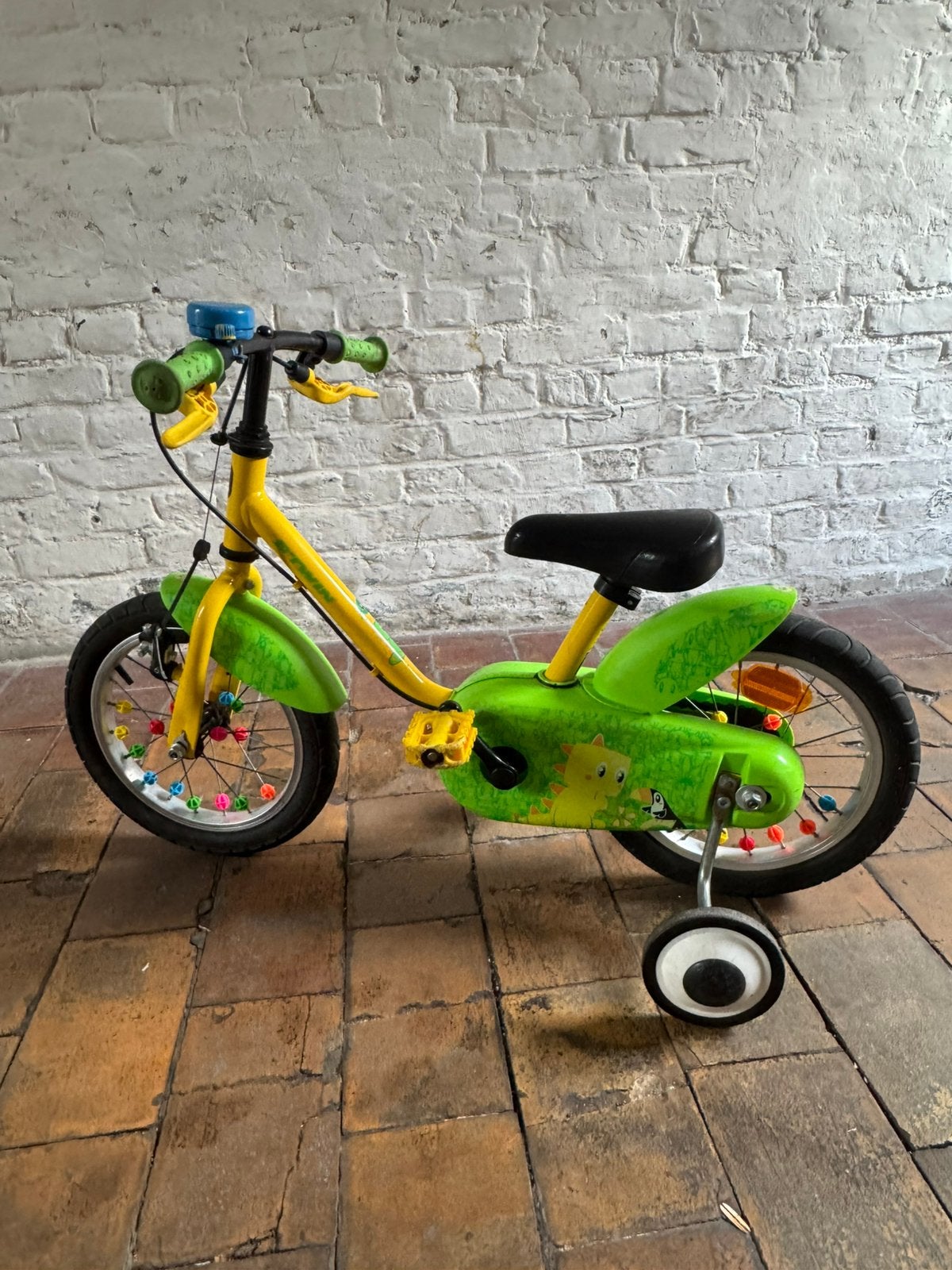 Vélo enfant BTWIN DINOSAUR 500 14 pouces, Frein sur jante, Stabilisateurs, Comme neuf, Enlèvement