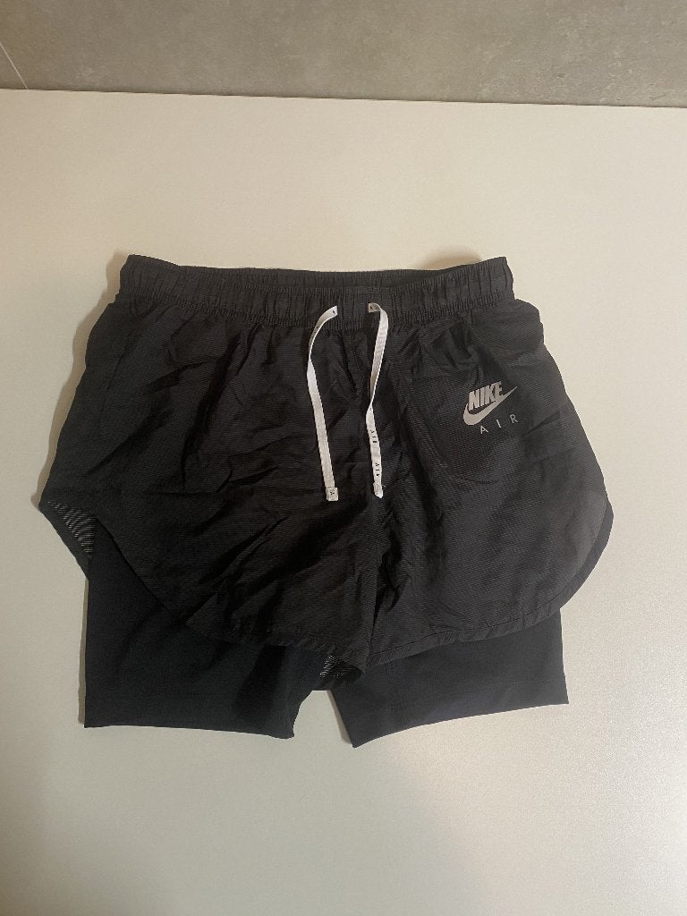 Loop short nike met broekje Maat XS, Kleding | Dames, Zwart, Nike, Nieuw, Ophalen of Verzenden