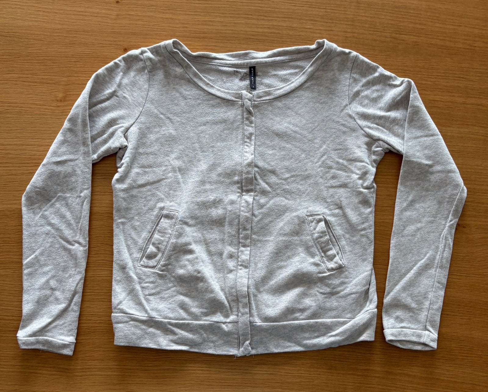 Gilet zippé NAF NAF - Taille S - 7€, Vêtements | Femmes, Pulls & Gilets, Enlèvement ou Envoi, Porté, Taille 36 (S), Beige