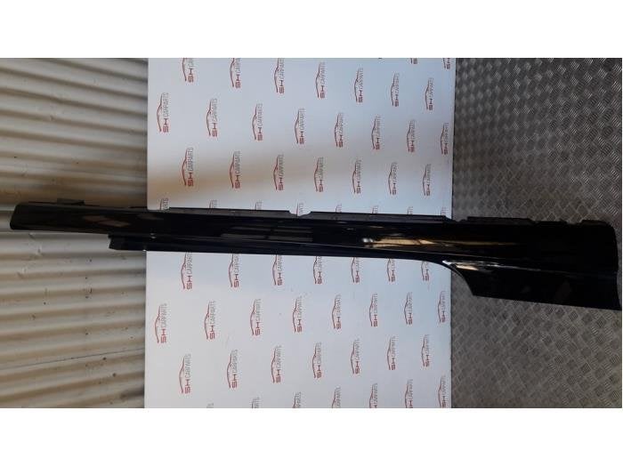 Jupe droite d'un Mercedes C-Klasse (040), 3 mois de garantie, Utilisé, -, -