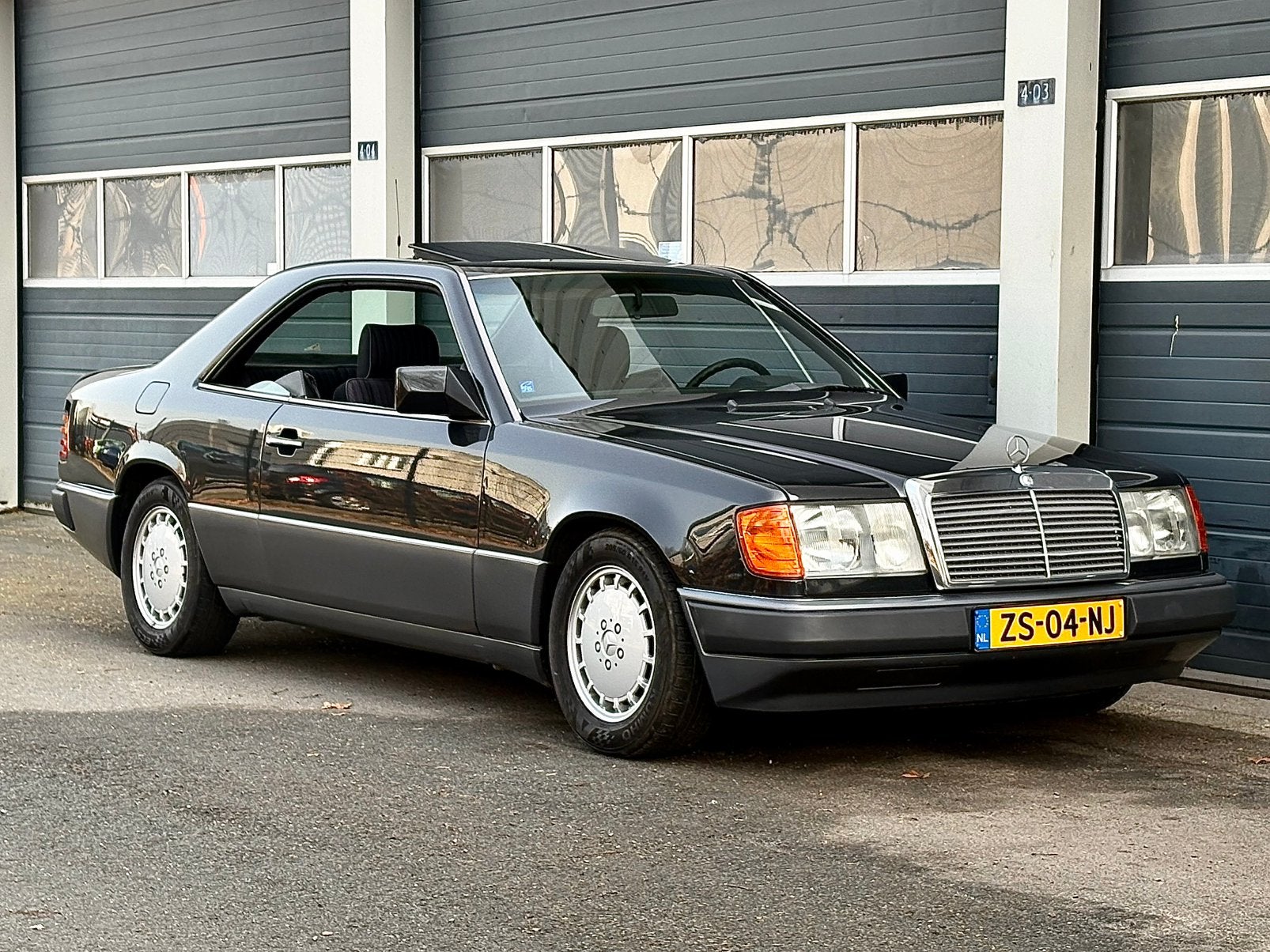 Mercedes-Benz 230CE W124 Automaat, foto 2