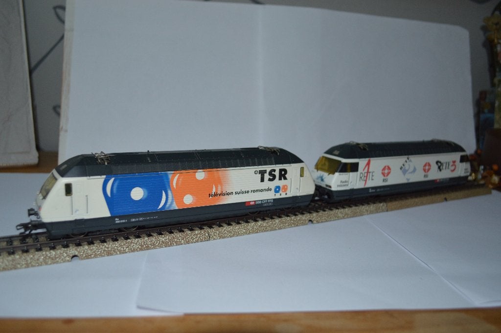 Märklin 34631 : double traction numérique Re460 en boîte, Enlèvement ou Envoi, Courant alternatif, Comme neuf