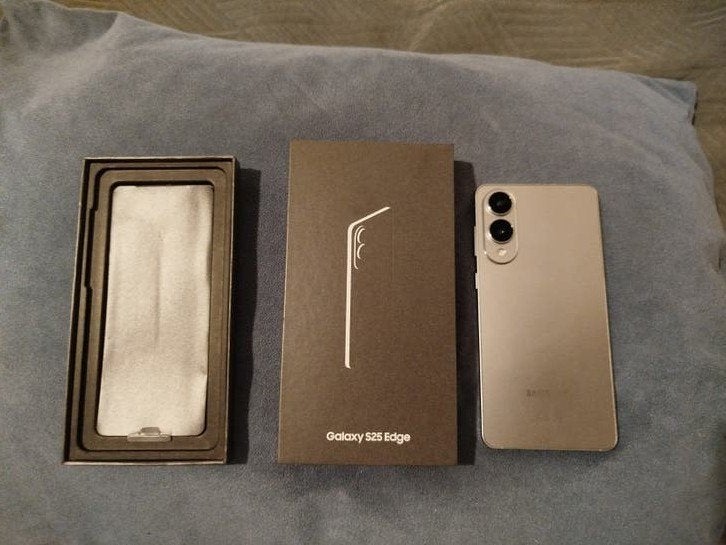 Samsung Galaxy S25 Edge 256GB Titanium Silver – met doos, Telecommunicatie, 256 GB, Ophalen