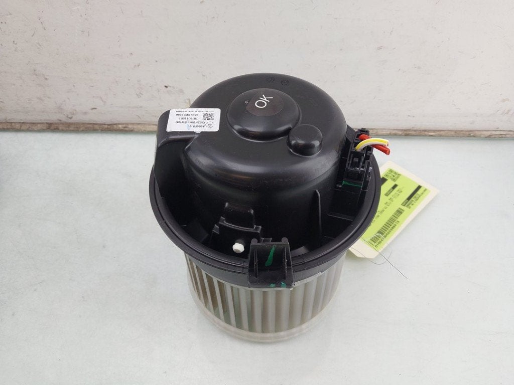 VENTILATEUR RADIATEUR MOTEUR Opel Corsa F (UB / UH / UP), Opel, Opel Automobile GmbH, Utilisé, Kontakt-opel@opel.com