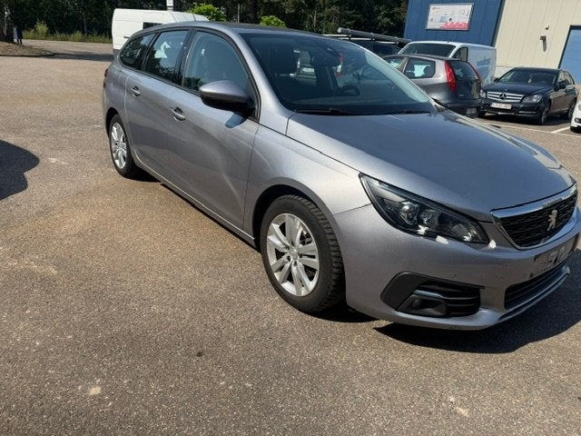 Peugeot 308 SW 1.5HDi 2021 1JAAR GARANTIE BTW inclusief 1eig, Autos, Argent ou Gris, Achat, Détection des panneaux routiers, Euro 6