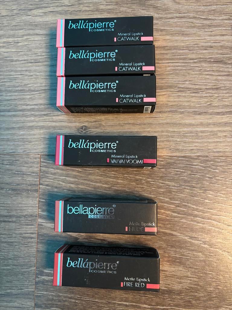 Bellapierre mineral lipstick - verschillende kleuren, Handtassen en Accessoires, Uiterlijk | Cosmetica en Make-up, Ophalen, Nieuw