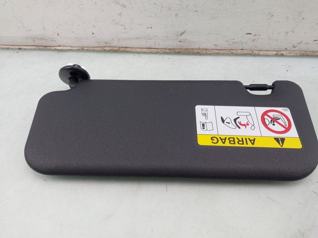 PARE-SOLEIL Toyota Corolla Cross (|7431016A10C0|), Kundenbetreuung@toyota.de, Toyota, Utilisé, Toyota-Allee 2
50858  Köln, DE