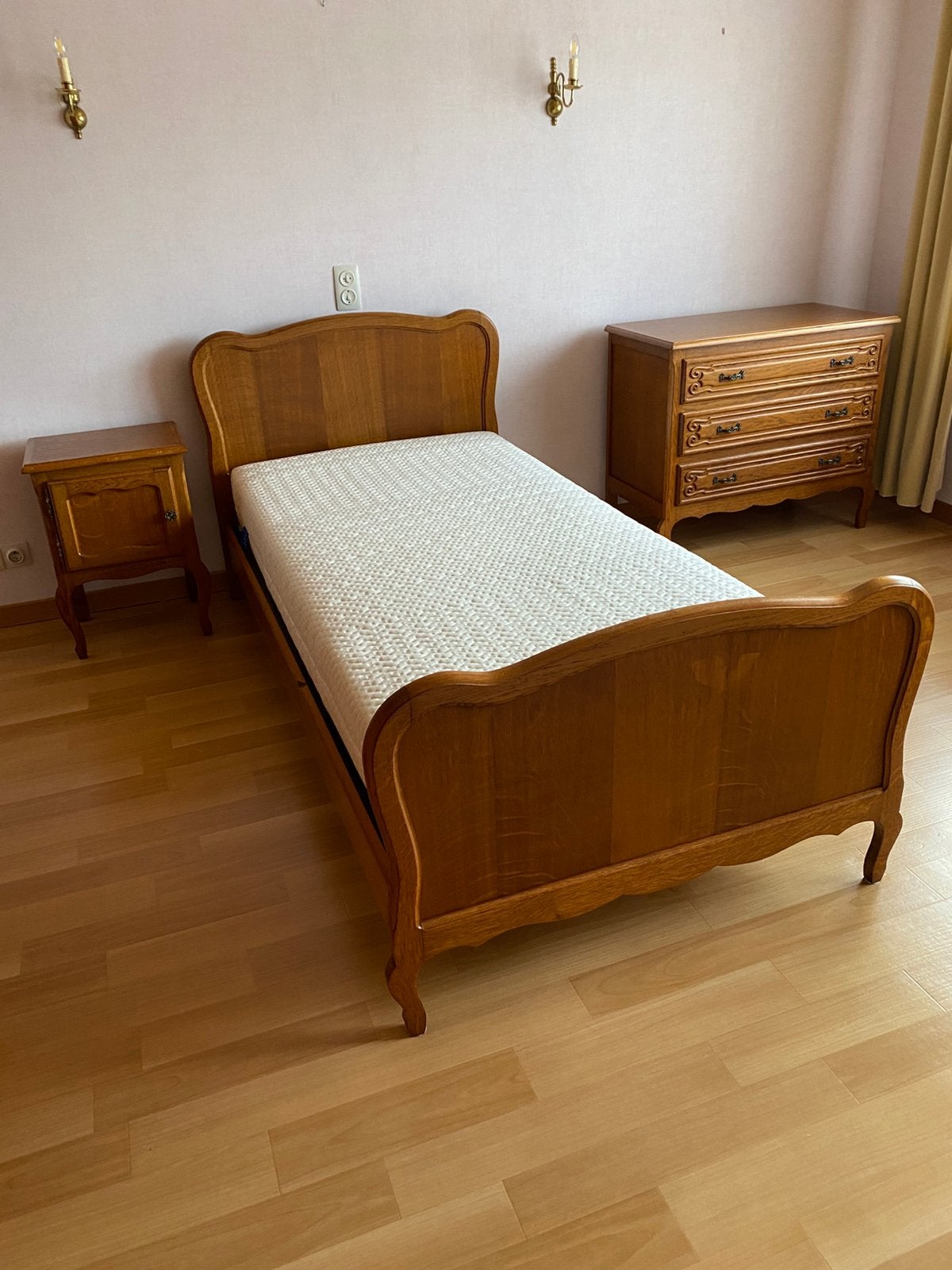 Complete eiken 1- persoons slaapkamer, Huis en Inrichting, Slaapkamer | Complete slaapkamers, Ophalen, Zo goed als nieuw