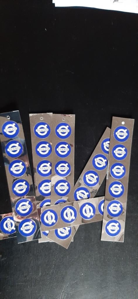 Auto stikkers  Volvo  10 stuks  4.40 cm, Boeken, Auto's | Folders en Tijdschriften, Ophalen of Verzenden, Volvo