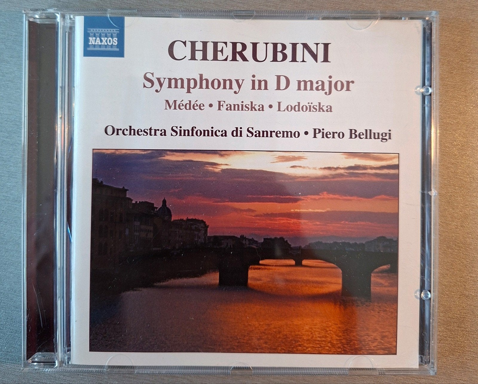 CD. Chérubini. Symphonie en ré majeur., CD & DVD, CD | Classique, Enlèvement ou Envoi