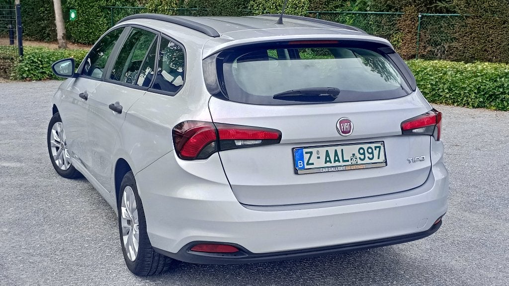 Fiat Tipo. Mooie staat., Argent ou Gris, Achat, Euro 6, Entreprise