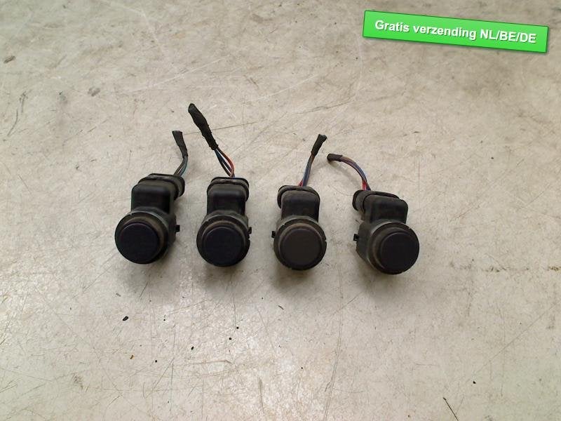 PDC SENSOR SET Audi A4 Avant (B8) (1S0919275A), Auto-onderdelen, Overige Auto-onderdelen, Audi, Gebruikt