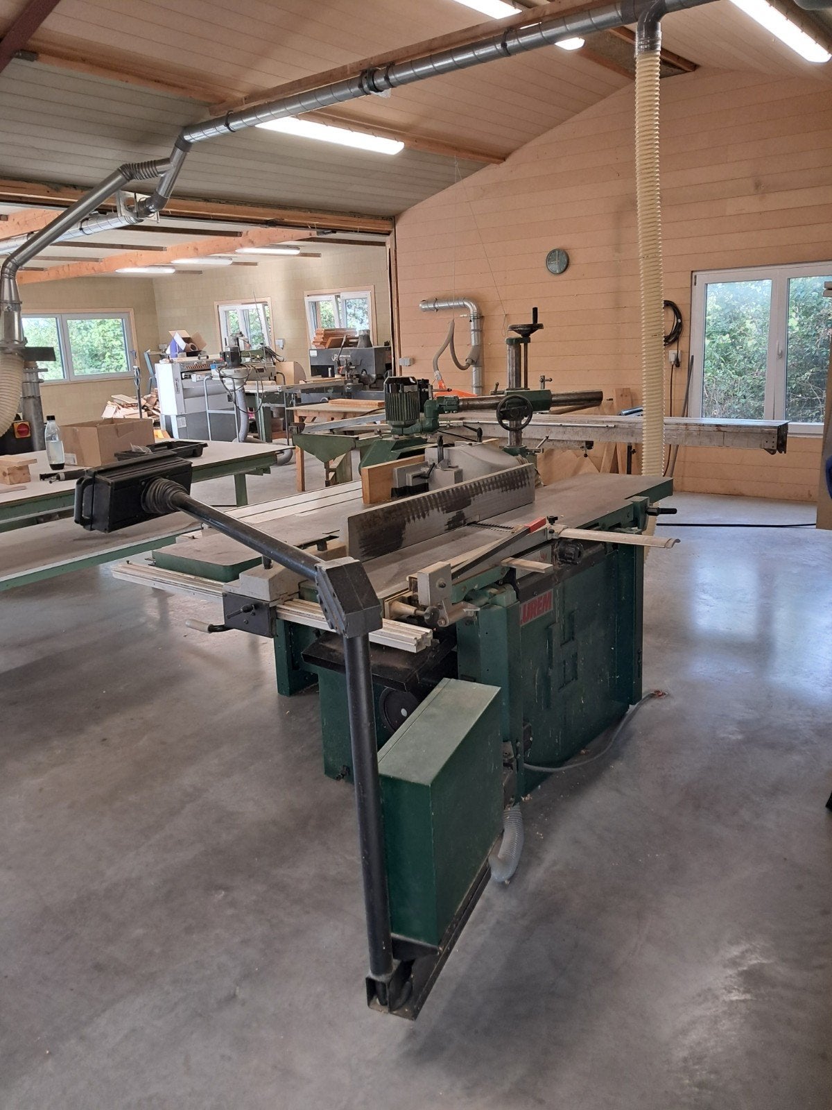 AV combiné à bois Lurem 410, Enlèvement