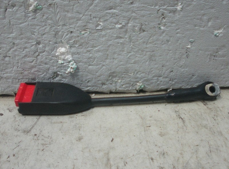 BOUCLE DE CEINTURE DE SECURITE AVANT GAUCHE Rapier Fastback, Info@VerberkAutodemontage.nl, Nijverheidstraat 1a 1a
5405 AJ  UDEN, NL