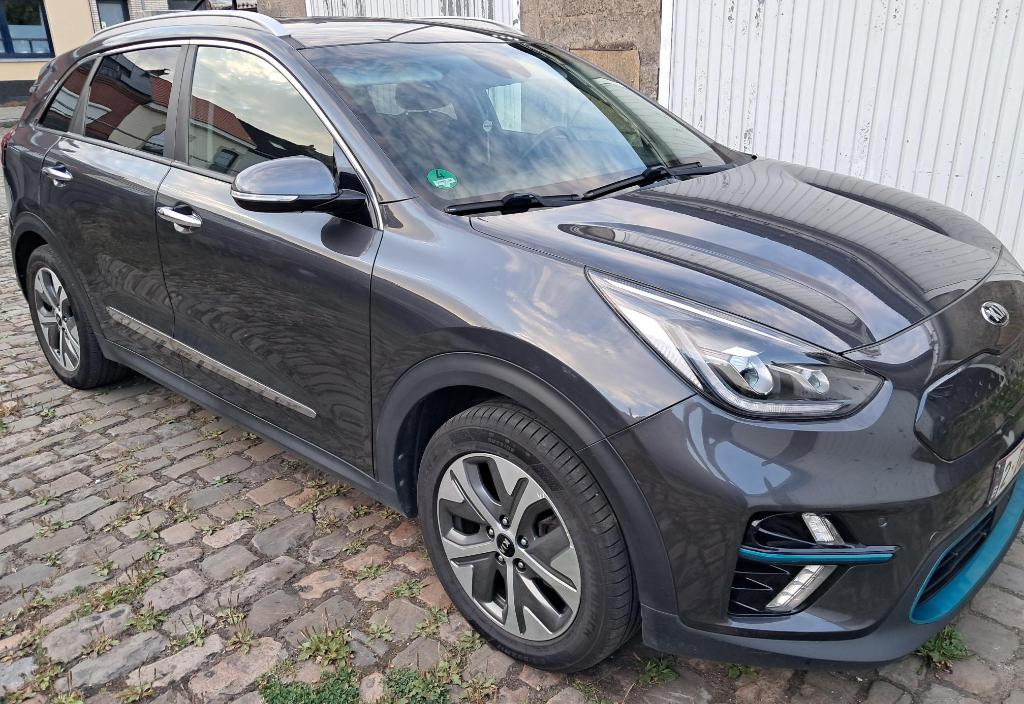 Kia e-Niro elektrische goede staat, Autos, Kia, Cuir, Argent ou Gris, Achat, Euro 6