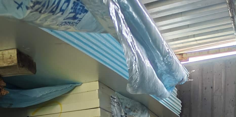 XPS isolatie panelen 30x600x2500 cm, Doe-het-zelf en Bouw, Isolatie en Afdichting, Ophalen, Zo goed als nieuw, Minder dan 4 cm