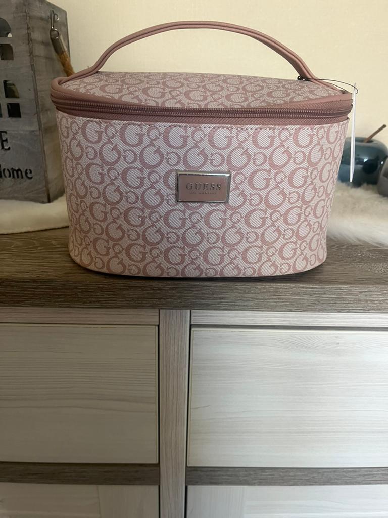 Make up tas Guess, Bijoux, Sacs & Beauté, Boîtes de maquillage & Beauty case, Enlèvement ou Envoi, Comme neuf