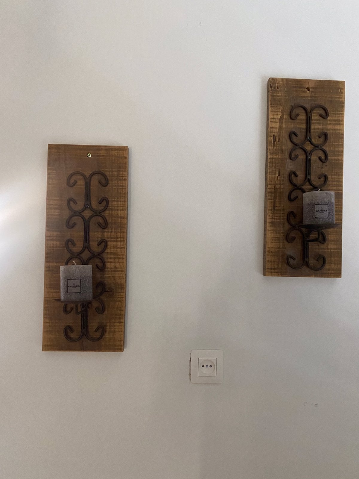 2 Wandkandelaars exclusief kaarsen, Ophalen, Zo goed als nieuw, Bruin, Hout