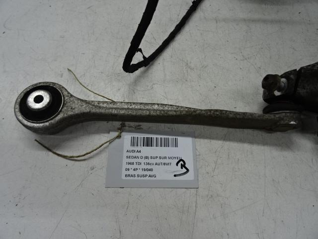 BRAS DE SUSPENSION AVANT GAUCHE (TRIANGLE) Audi A4 (B8), Utilisé, Audi