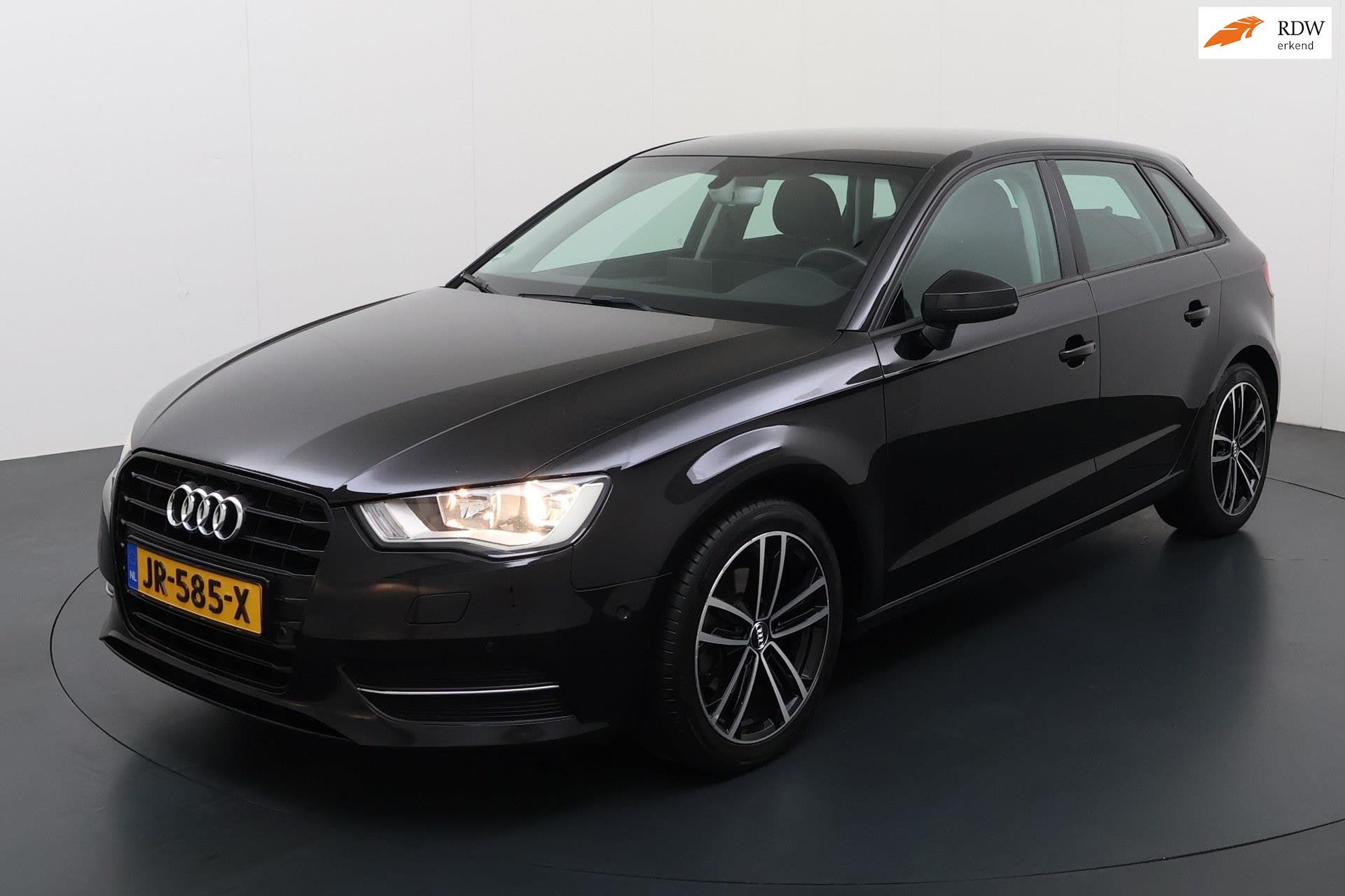 Audi A3 Sportback 1.4 TFSI CoD Attraction, navigatie, parkee, Autos, 1395 cm³, Achat, Entreprise, 5 portes