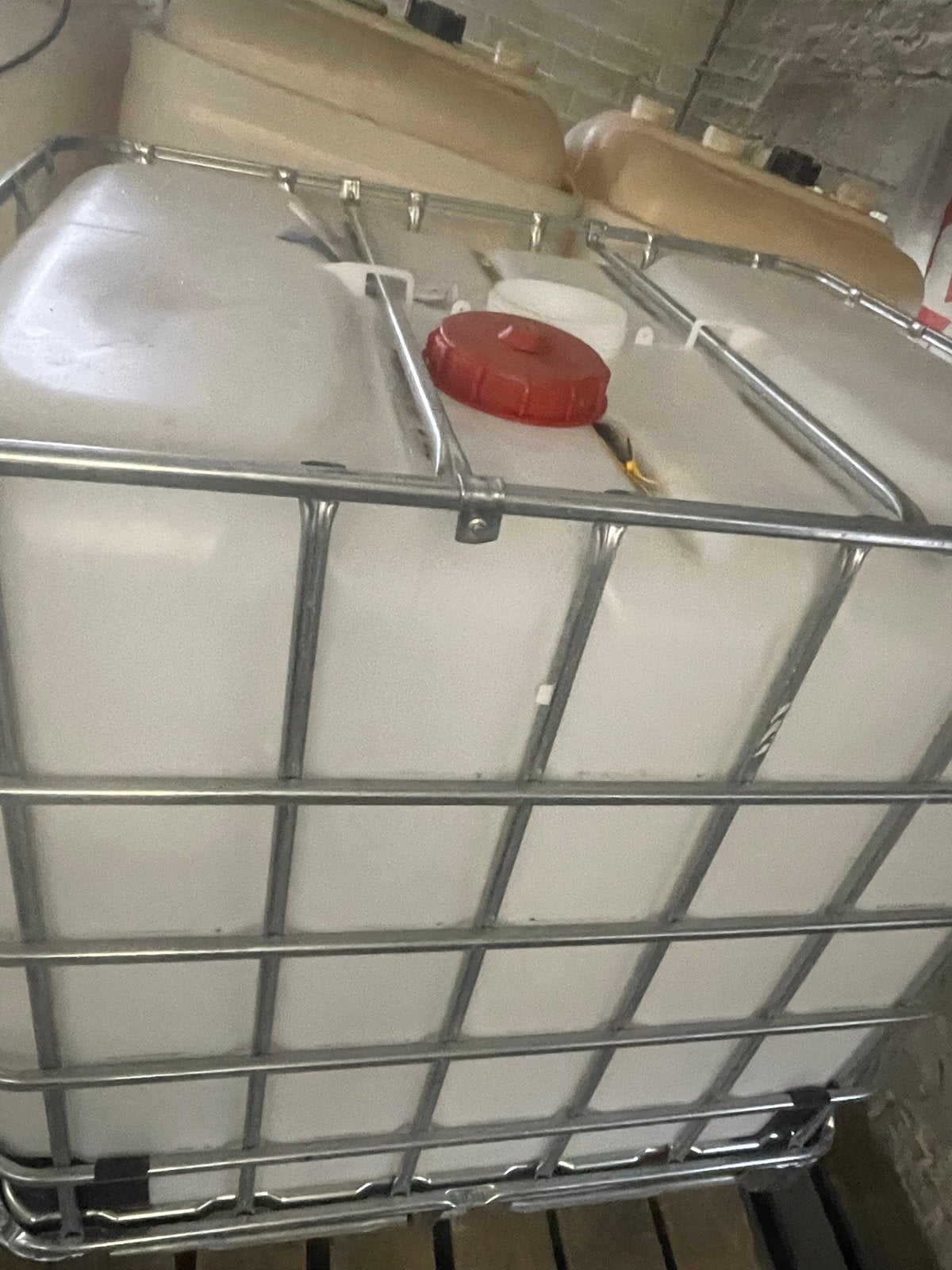 Ibc containers beschikbaar, Ophalen, Zo goed als nieuw