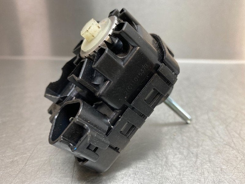 PHARE MOTEUR Lexus CT 200h (01-2010/09-2020), Autos : Pièces & Accessoires, Utilisé, Lexus