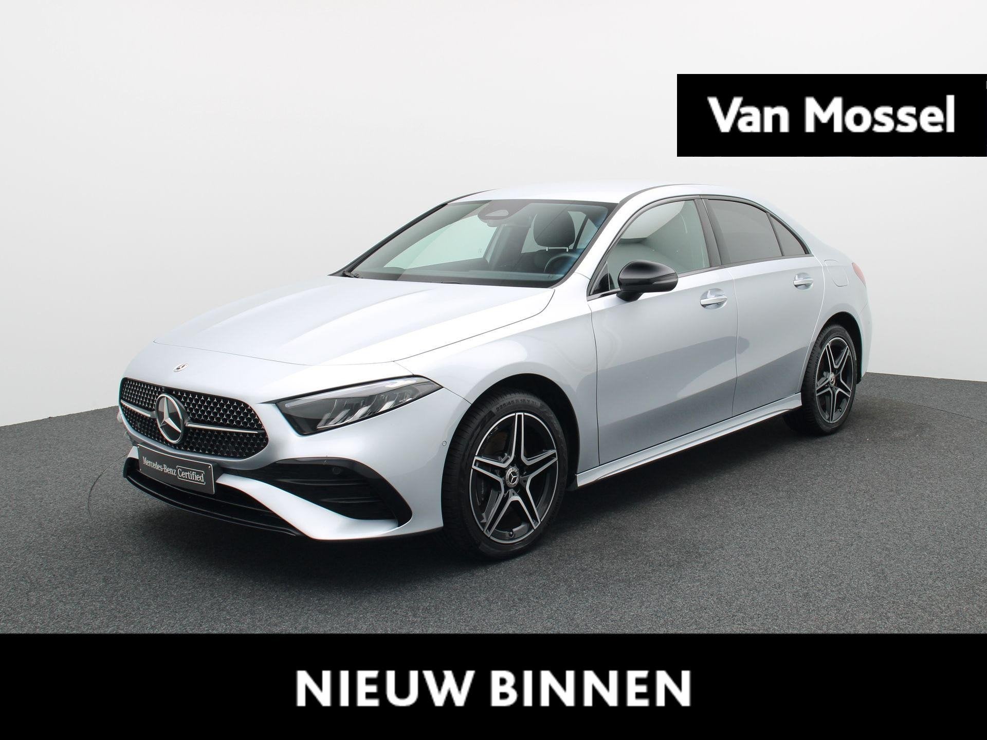 Mercedes-Benz A-Klasse 250 e AMG Line Limousine + TREKHAAK +, Autos, Achat, 16 kWh, Noir, 120 kW