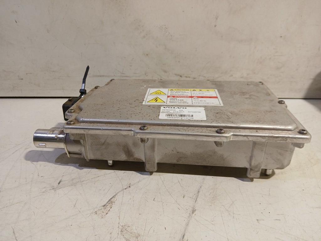 Acculader Volvo XC60, Onderdelen@venauto.nl, Van der Ven Autorecycling B.V., Gebruikt, Ettenseweg 76, 4706 PB Roosendaal, The Netherlands