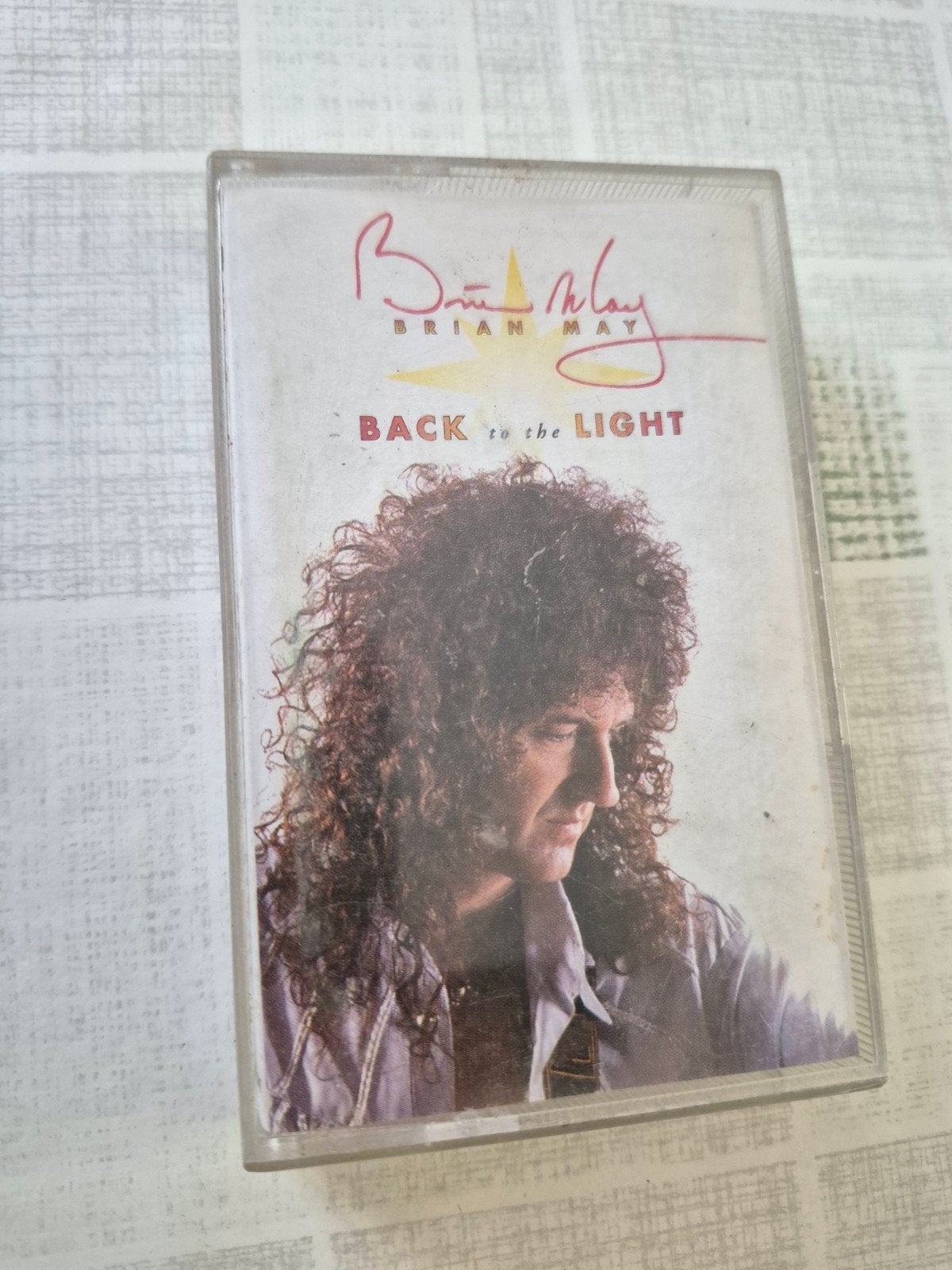 Brian May ; cassette Back to the Light, Enlèvement ou Envoi