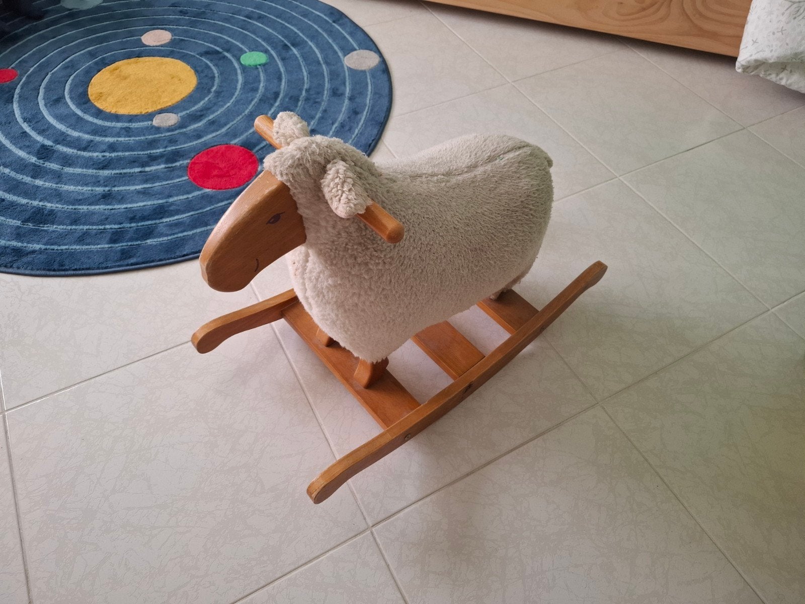 Mouton "cheval à bascule", Enfants & Bébés, Enlèvement, Utilisé