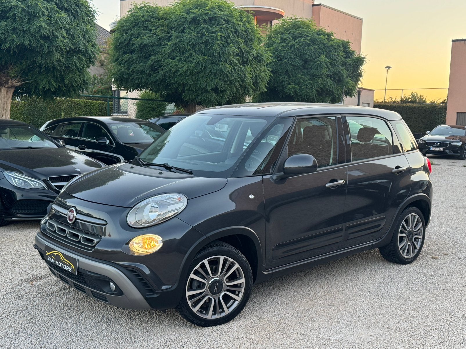 Fiat 500L 1.4i 95PK | 1 JAAR GARANTIE | AIRCO | PDC | DAB, Autos, Argent ou Gris, Achat, Euro 6, Boîte manuelle