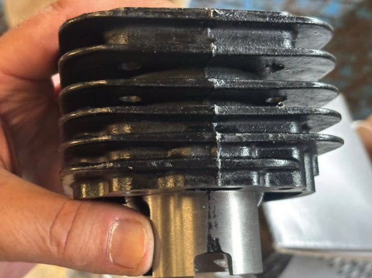 Kit cylindre/piston Sym Jet 50 cc NOS, Enlèvement ou Envoi, Neuf, SYM