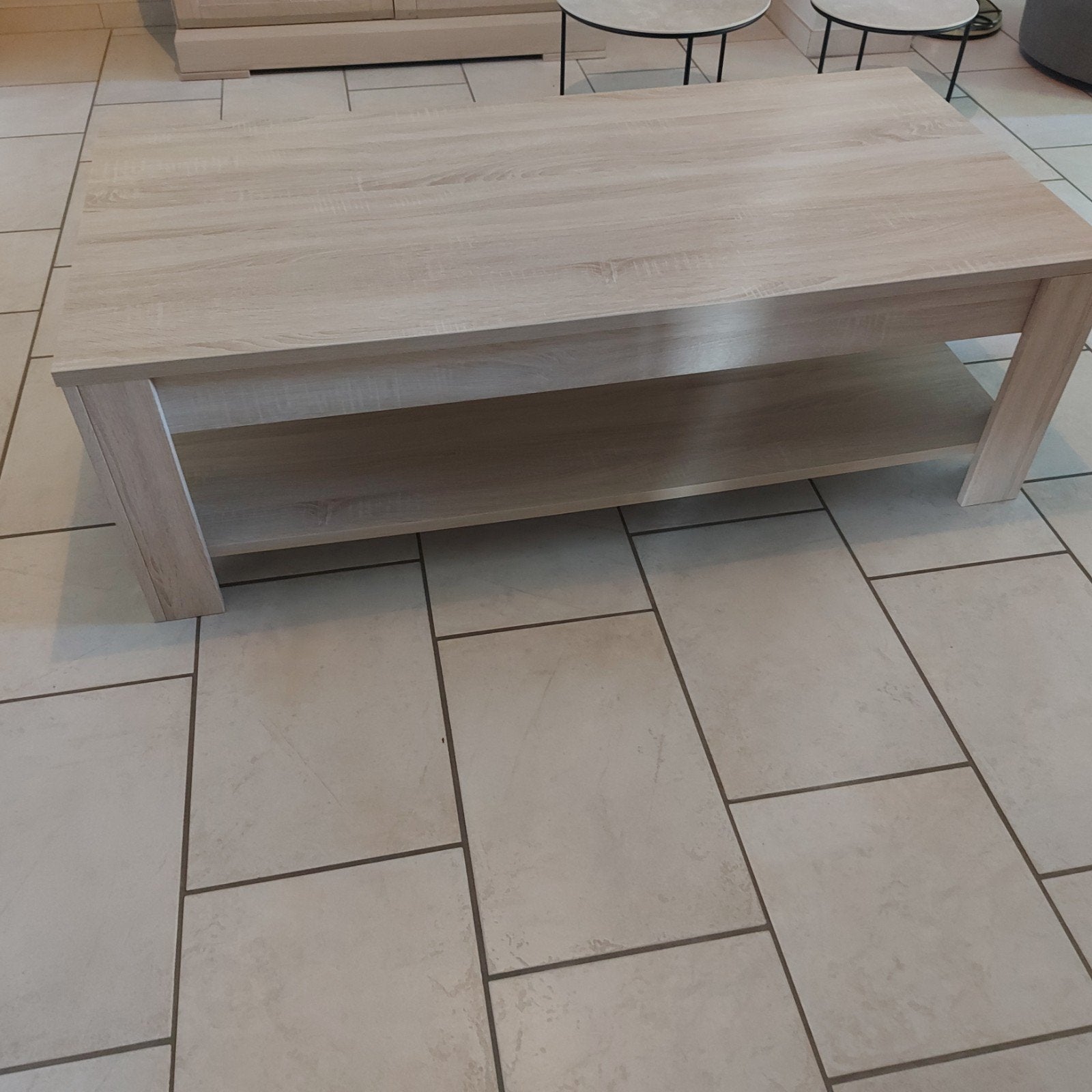 table de salon 1m50 sur 40cm hauteur 45cm, Maison & Meubles, Enlèvement