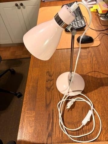 Roze bureaulamp Maison Du Monde, Ophalen