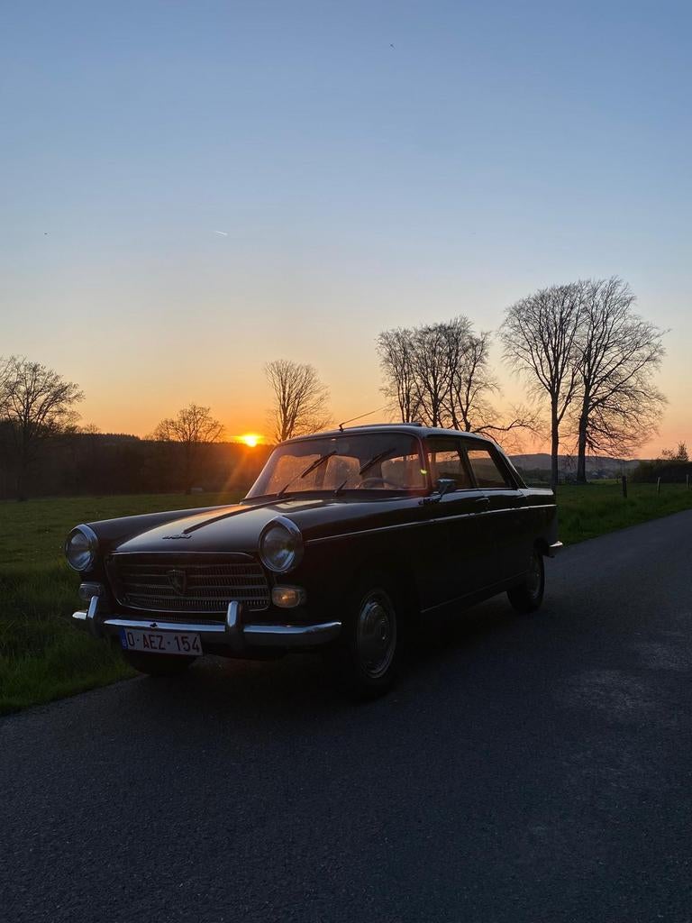 Peugeot 404 berline 1961, Te koop, Open dak, Berline