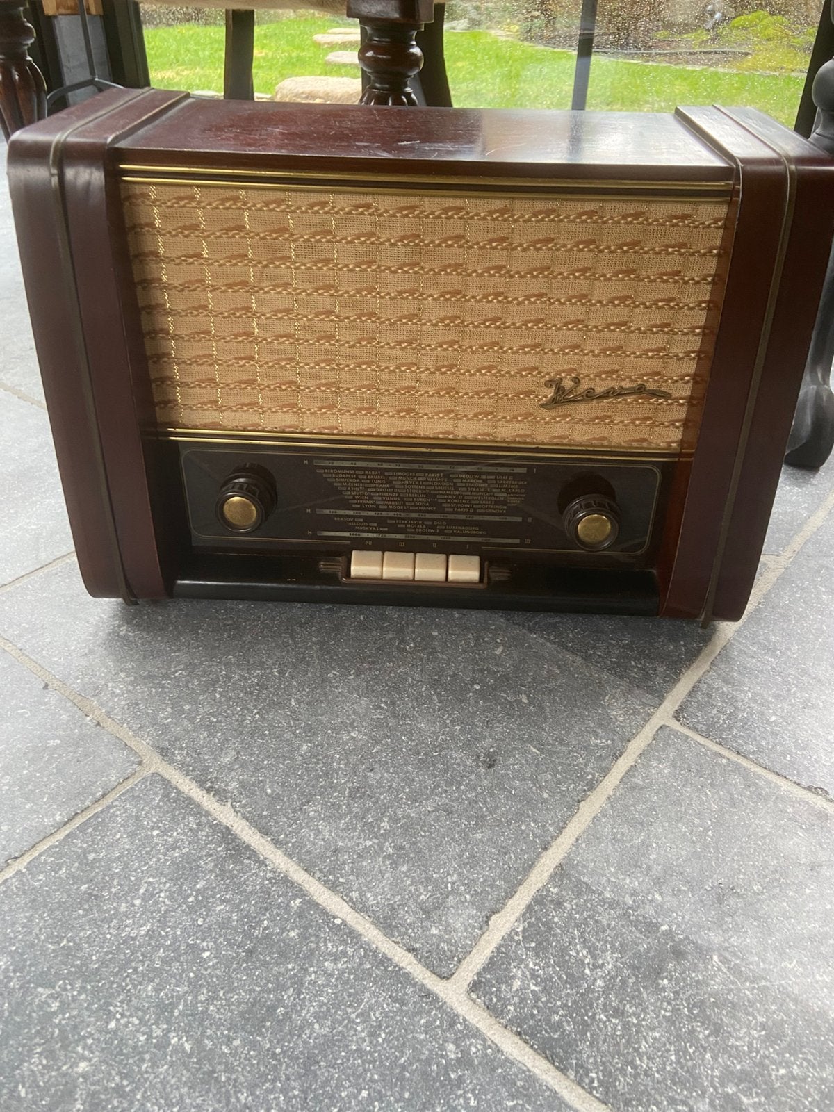Antieke radio, Enlèvement ou Envoi